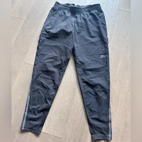 Adidas Women's run icon 3 stripes wind running pants​​ - Picture 5 of 7